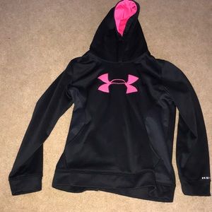 black under armor sweatshirt